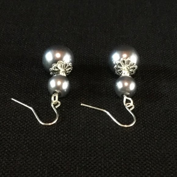 Black 'Pearl' Drop Earrings - Picture 1 of 3